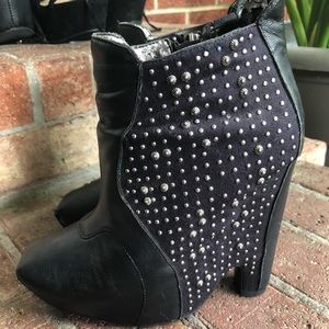 Sam Edelman black wedge boot heel studded 7-1/2